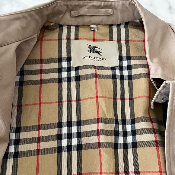 Burberry Trench Coat! Like New